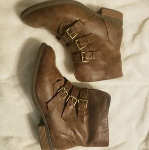 Lane Bryant side zip boots